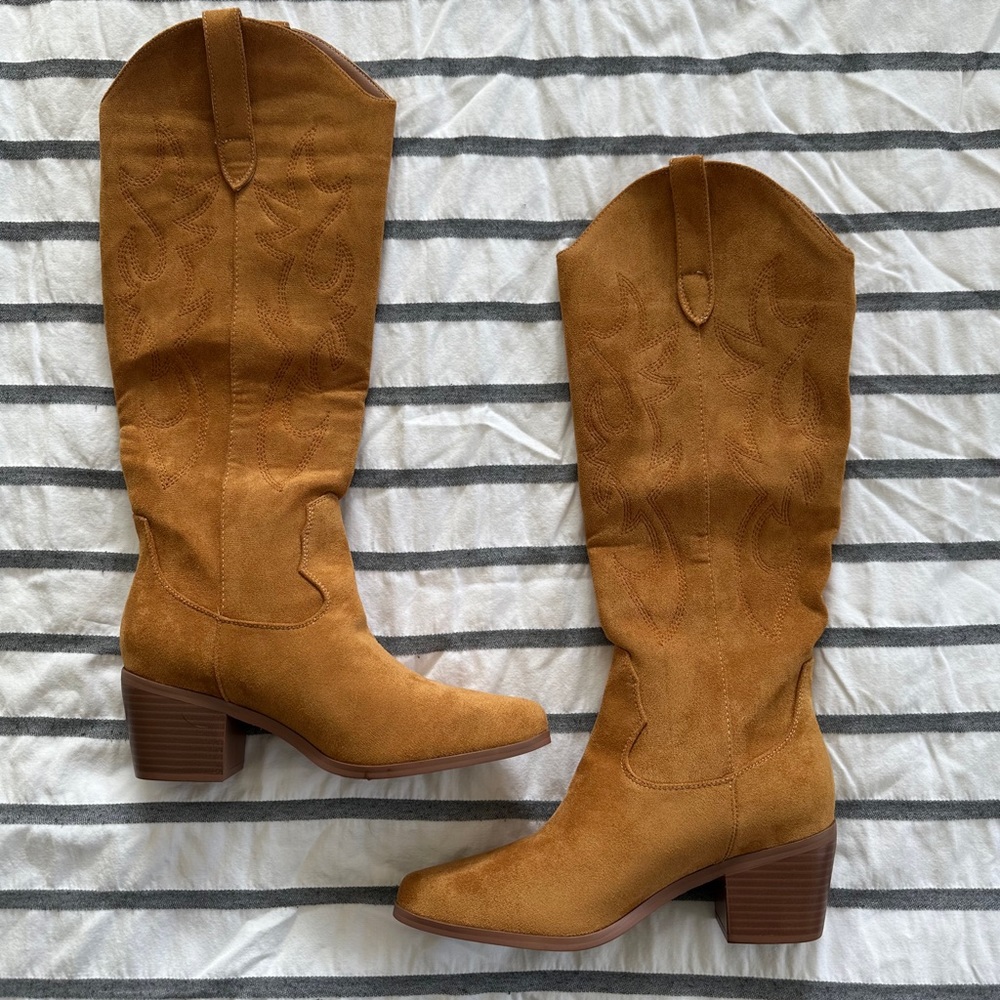 Knee High Cowgirl Boots, Size 6.5